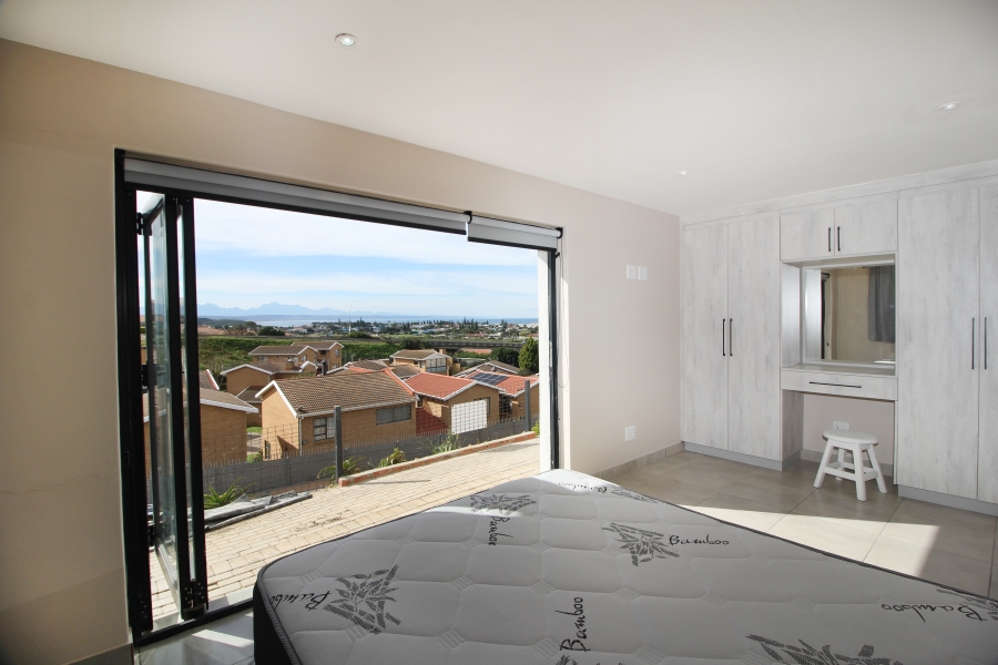 3 Bedroom Property for Sale in Menkenkop Western Cape